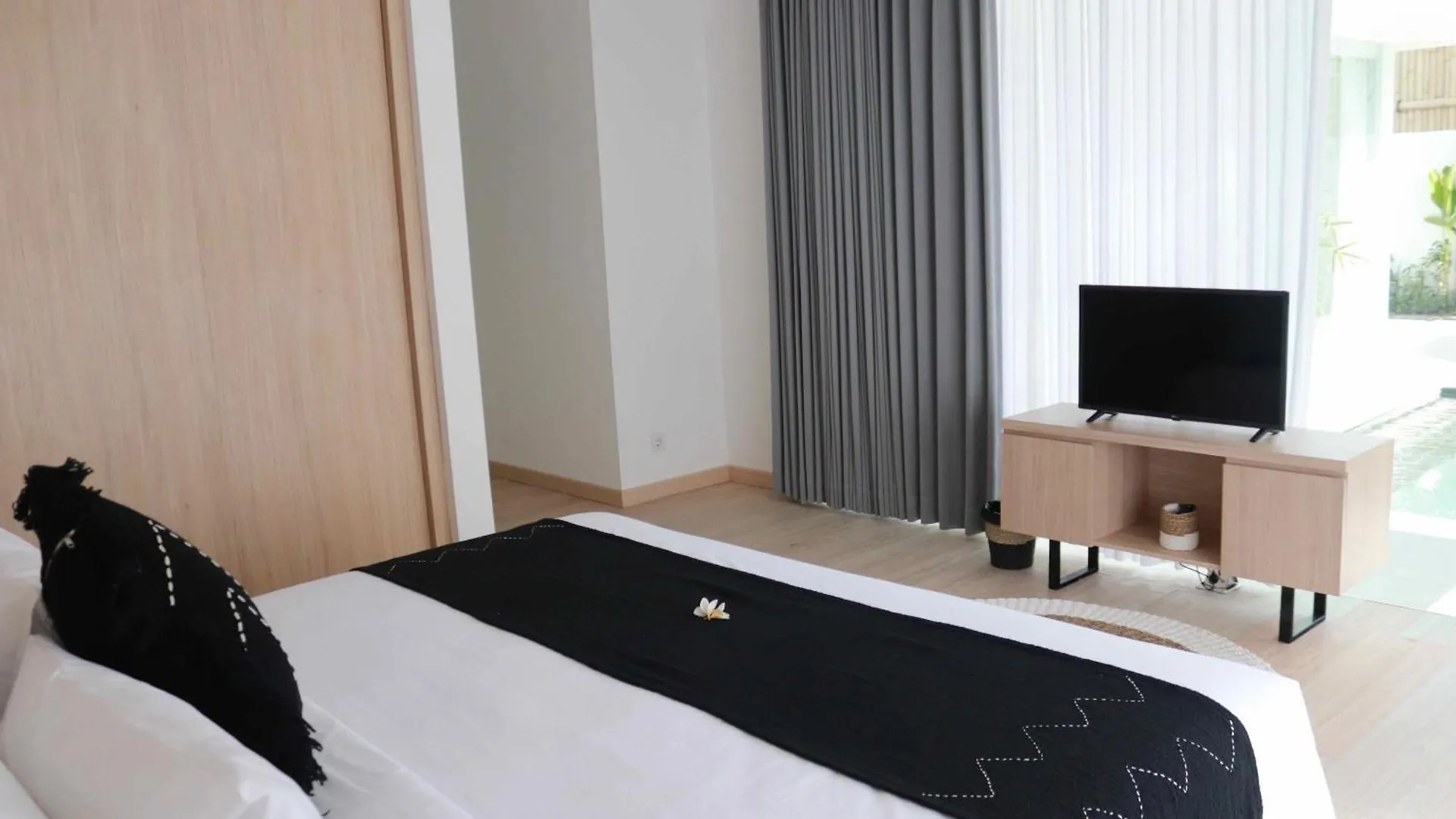 Alami Luxury Villa Seminyak
